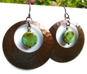 Bronze hammered hoop earrings with green Picasso Czech glass jewelry, hoop earrings, green glass, brown hoops
