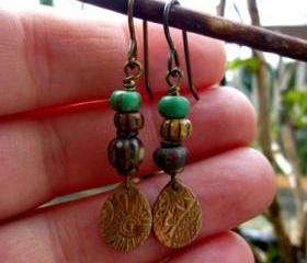 Dainty dangles. Czech glass seed beads, bronze charm, boho earrings, bohemian, indie, seed bead 